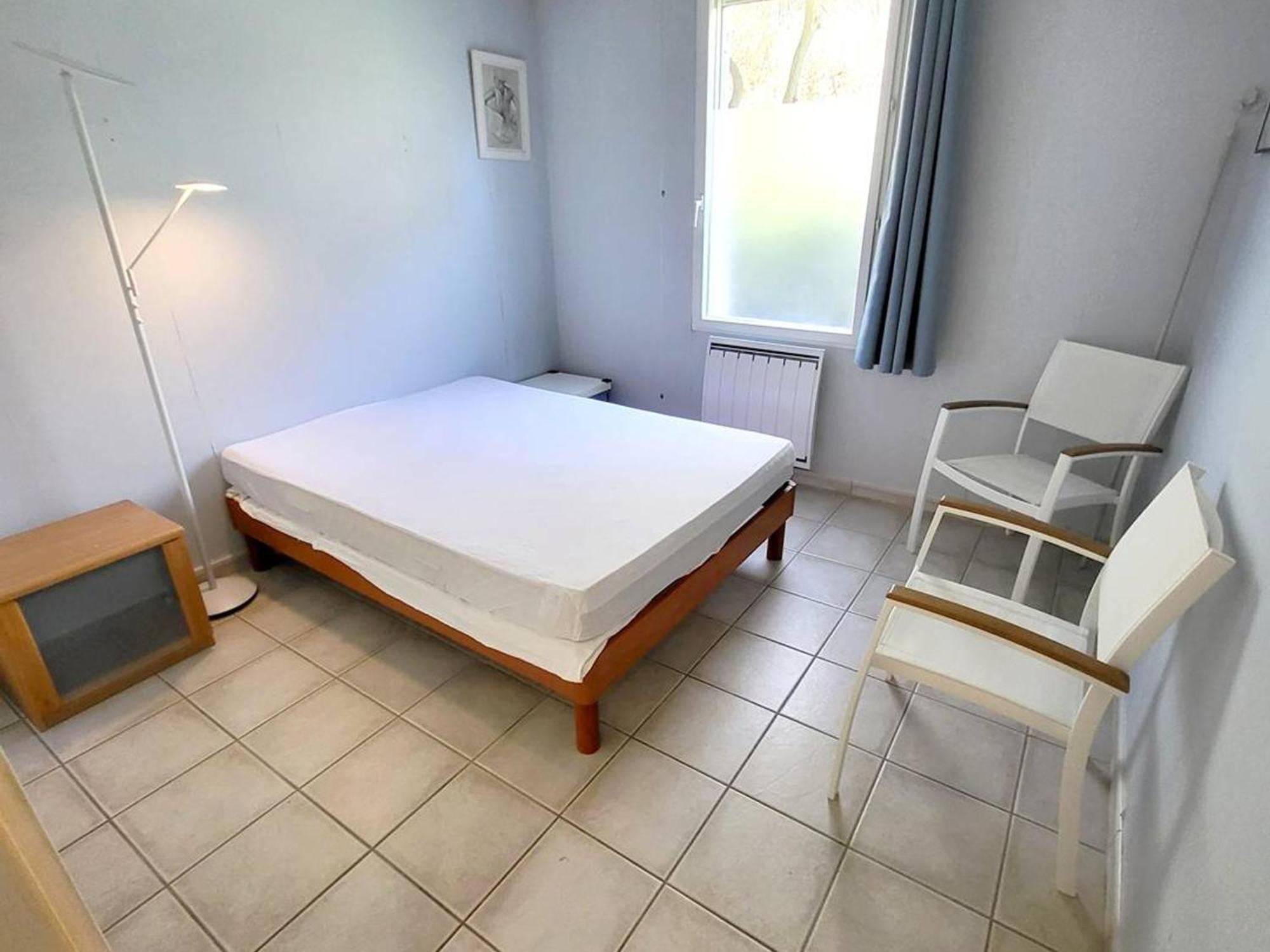 Appartement Six-Fours-les-Plages, 3 pièces, 4 personnes - FR-1-316-230 Esterno foto
